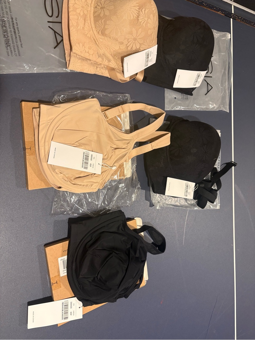 lot of 5 brand new with tags HSIA bras in black and nude